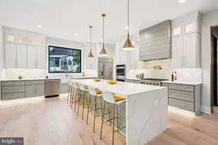 6707 Hallwood Ave, Falls Church, VA 22046 - Photo 27