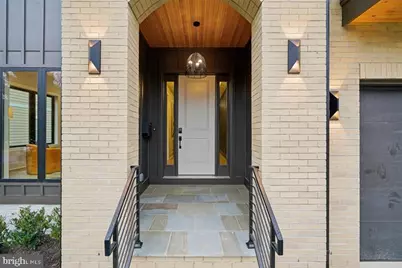 6707 Hallwood Avenue, Falls Church, VA 22046 - Photo 9