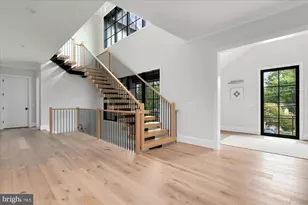 1446 Cola Dr, McLean, VA 22101 - Photo 7