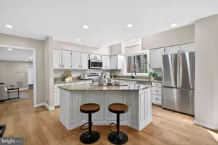 6220 Winslow Ct, Fairfax Station, VA 22039 - Photo 11