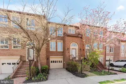 10151 Turnberry Place, Oakton, VA 22124 - Photo 7