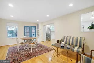 8921 Braeburn Dr, Annandale, VA 22003 - Photo 19