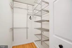 8921 Braeburn Dr, Annandale, VA 22003 - Photo 47