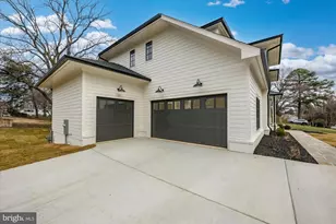 6804 Montour Dr, Falls Church, VA 22043 - Photo 5