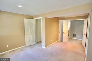6623 Skylemar Trail, Centreville, VA 20121 - Photo 21