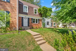 3014 Talking Rock Dr, Fairfax, VA 22031 - Photo 3