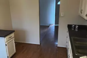 12637 Etruscan Dr, Herndon, VA 20171 - Photo 7