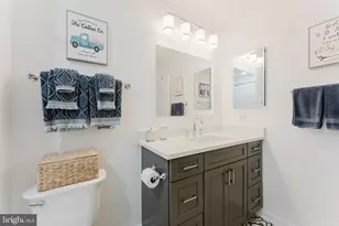 5563 Seminary Rd, Falls Church, VA 22041 - Photo 29