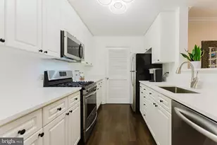 5563 Seminary Rd, Falls Church, VA 22041 - Photo 11