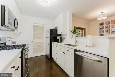 5563 Seminary Road #406, Falls Church, VA 22041 - Photo 5