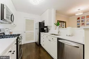 5563 Seminary Rd, Falls Church, VA 22041 - Photo 5