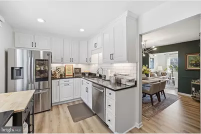 8309 Highcliffe Court, Annandale, VA 22003 - Photo 5