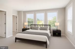 4967 Lakeside Xing, Chantilly, VA 20151 - Photo 25