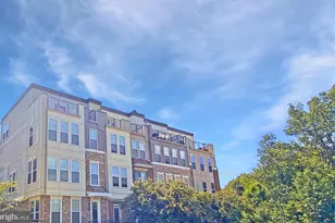 4967 Lakeside Xing, Chantilly, VA 20151 - Photo 41