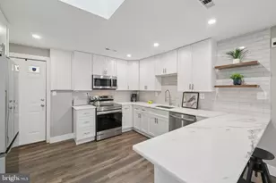 8422 Woodlawn St, Alexandria, VA 22309 - Photo 3