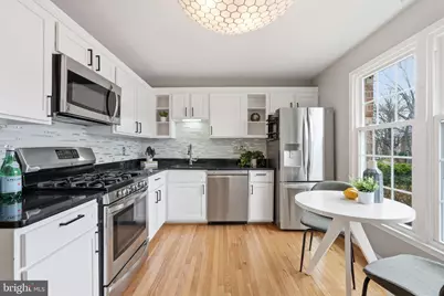 7446 Fountain Head Drive, Annandale, VA 22003 - Photo 3