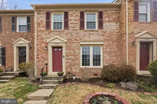 7446 Fountain Head Dr, Annandale, VA 22003 - Photo 1