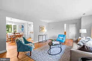 2306 Barbour Rd, Falls Church, VA 22043 - Photo 9