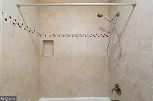 2306 Barbour Rd, Falls Church, VA 22043 - Photo 23