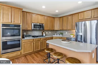 8002 Samuel Wallis Street, Lorton, VA 22079 - Photo 11
