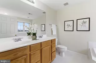 8002 Samuel Wallis St, Lorton, VA 22079 - Photo 25