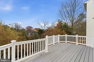 8002 Samuel Wallis St, Lorton, VA 22079 - Photo 17