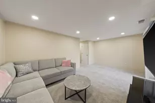 10266 Fern Pool Ct, Burke, VA 22015 - Photo 33