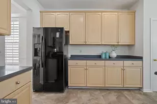 9017 Harrover Pl, Lorton, VA 22079 - Photo 17