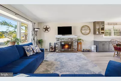 6703 Anders Terrace, Springfield, VA 22151 - Photo 7