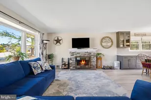 6703 Anders Terrace, Springfield, VA 22151 - Photo 7