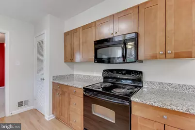 5025 Cockney Court, Annandale, VA 22003 - Photo 17