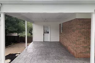 5025 Cockney Ct, Annandale, VA 22003 - Photo 5