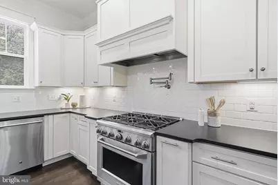 2867 Hill Road, Vienna, VA 22181 - Photo 13