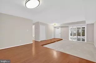 6319 Fenestra Ct, Burke, VA 22015 - Photo 13