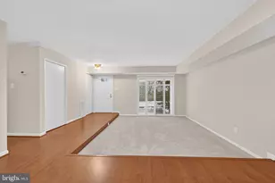 6319 Fenestra Ct, Burke, VA 22015 - Photo 17