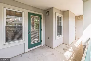 12024 Taliesin Pl, Reston, VA 20190 - Photo 15