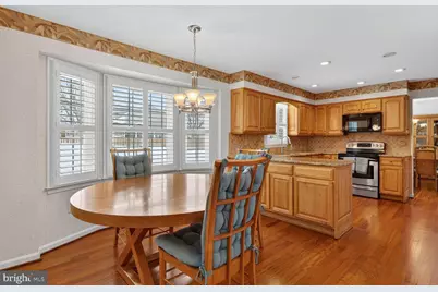 8836 Shadowlake Way, Springfield, VA 22153 - Photo 33