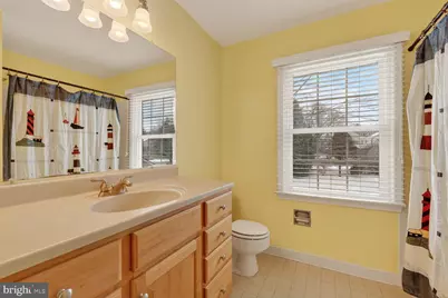 8836 Shadowlake Way, Springfield, VA 22153 - Photo 19