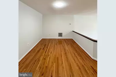 2868 Kelly Square, Vienna, VA 22181 - Photo 7