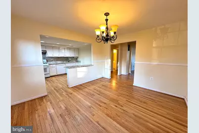 1008 Moorefield Creek Road SW, Vienna, VA 22180 - Photo 11