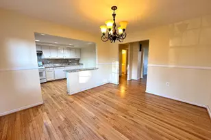 1008 Moorefield Creek Rd SW, Vienna, VA 22180 - Photo 11