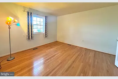 1008 Moorefield Creek Road SW, Vienna, VA 22180 - Photo 29