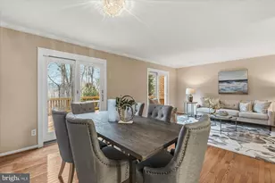 8237 Clifton Farm Ct, Alexandria, VA 22306 - Photo 13