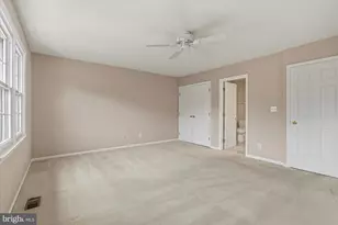 8237 Clifton Farm Ct, Alexandria, VA 22306 - Photo 19