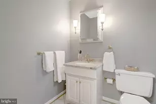 6804 Crossman St, Annandale, VA 22003 - Photo 57