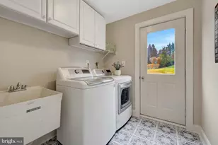 1710 Dove Point Ct, Vienna, VA 22182 - Photo 31