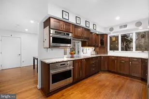 5500 Beech Ridge Dr, Fairfax, VA 22030 - Photo 13