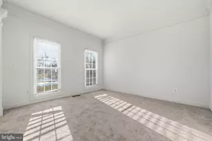 4875 Annamohr Dr, Fairfax, VA 22030 - Photo 15