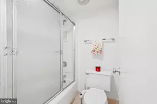 8350 Greensboro Dr, McLean, VA 22102 - Photo 23