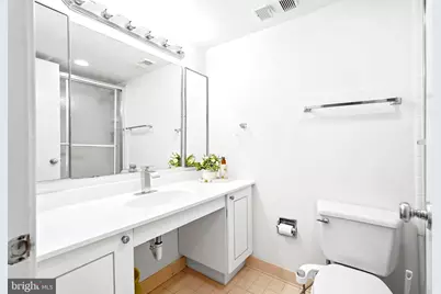 8350 Greensboro Drive #222, McLean, VA 22102 - Photo 27